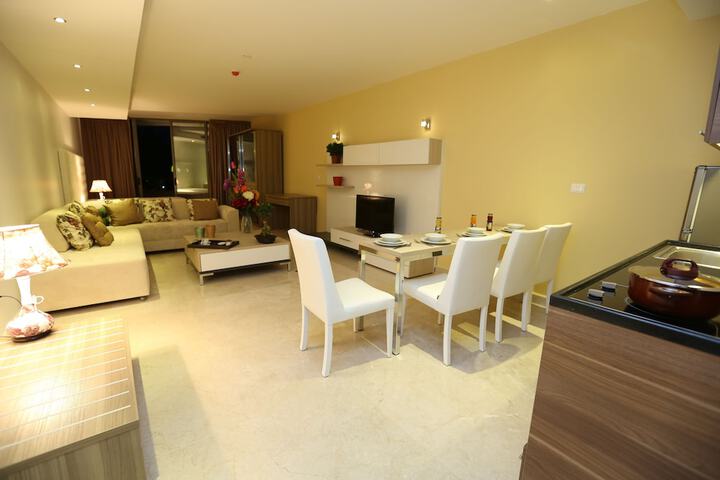 Room 16 of 53