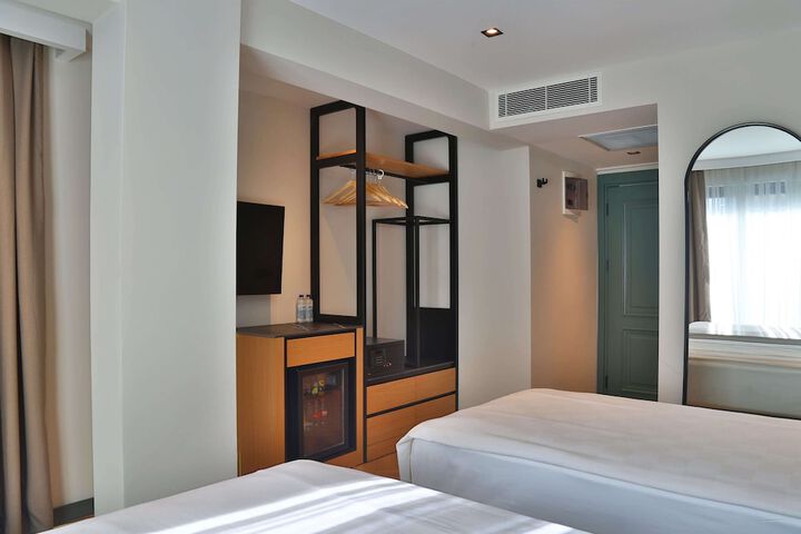 Room 20 of 51