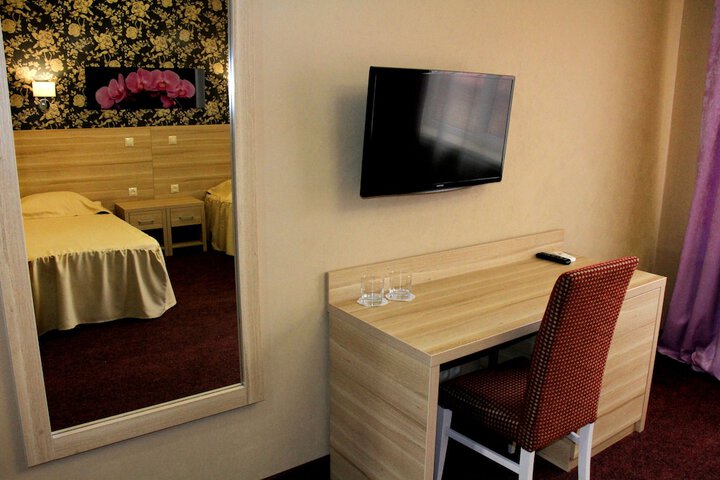 Room 19 of 43