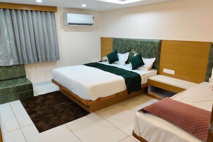 Room 16 of 29