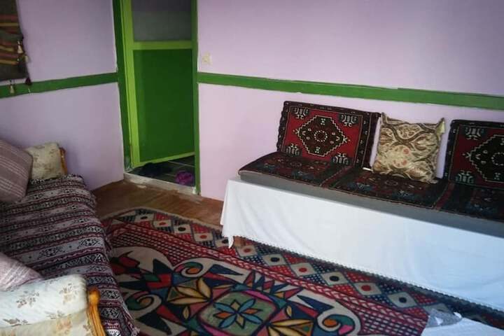 Room 6 of 21