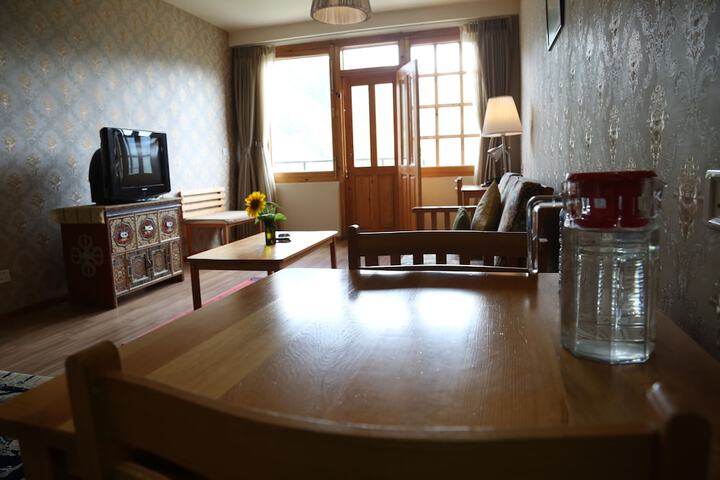 Room 12 of 44