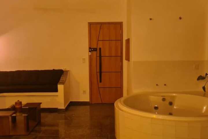 Room 11 of 53