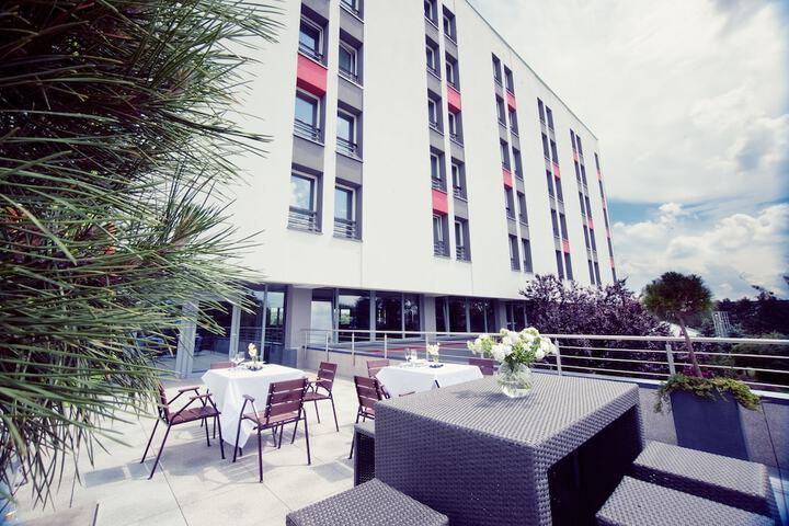 Terrace/Patio 68 of 73