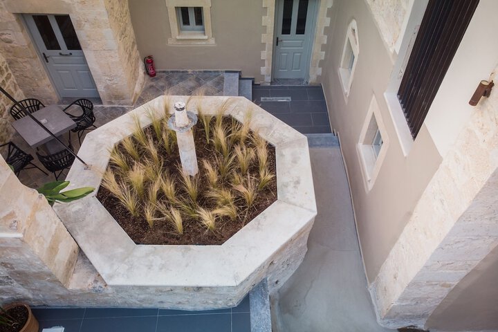Terrace/Patio 38 of 69