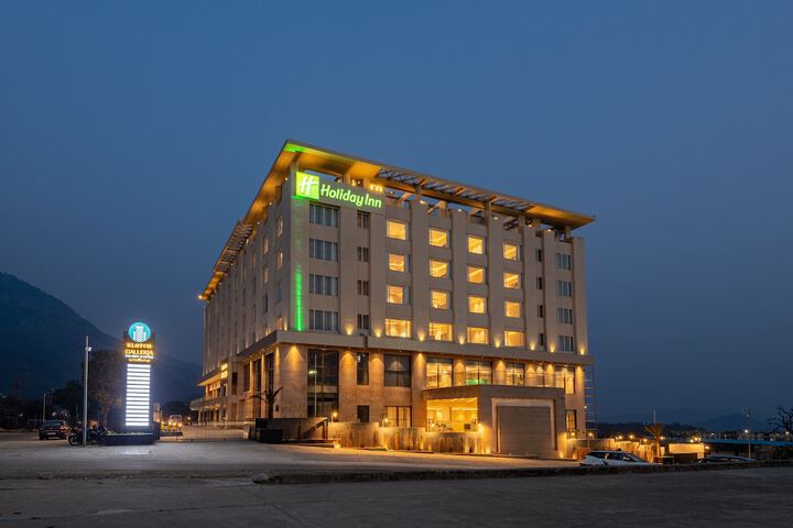 Hotel 84 of 95