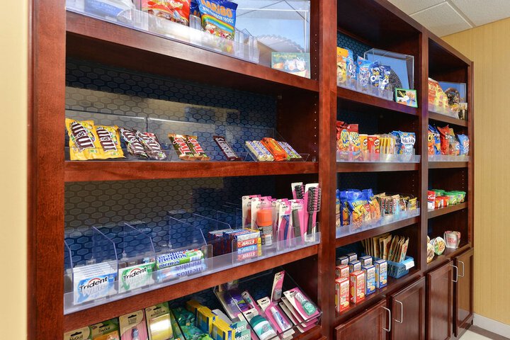 Snack bar