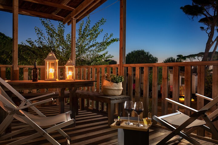 Terrace/Patio 19 of 57
