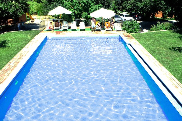 Pool 65 of 110
