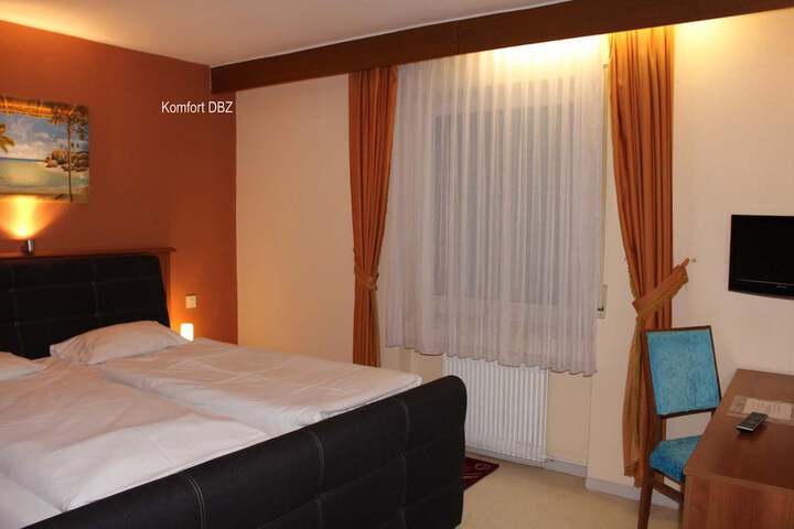 Room 18 of 47