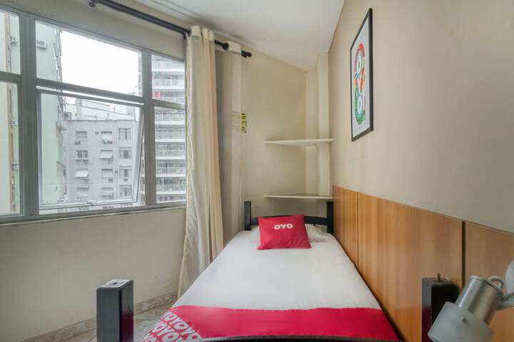 Room 30 of 50