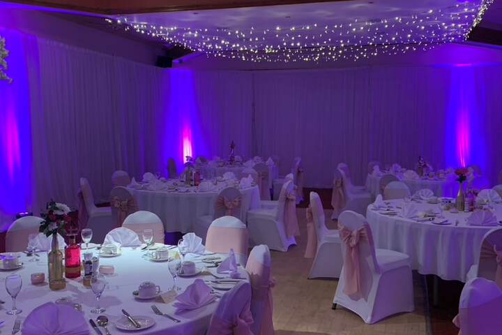 Ballroom/Hall 44 of 87