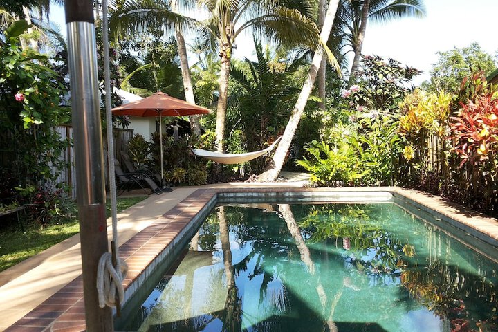 Hotel Pool