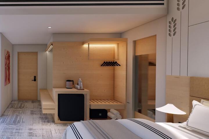 Room 5 of 28