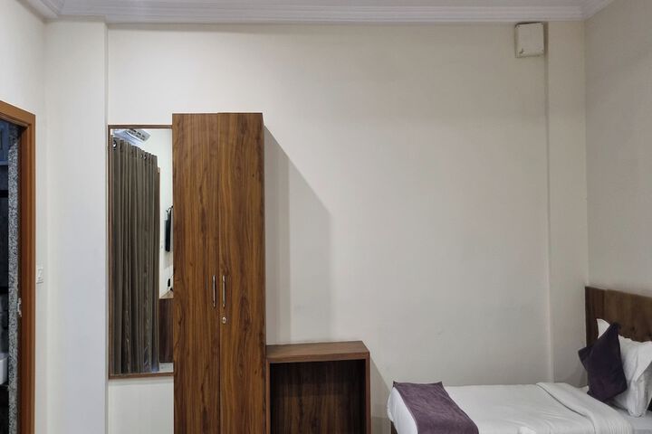 Room 29 of 75