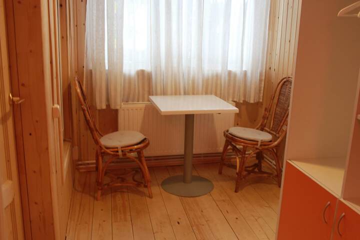 Room 26 of 79