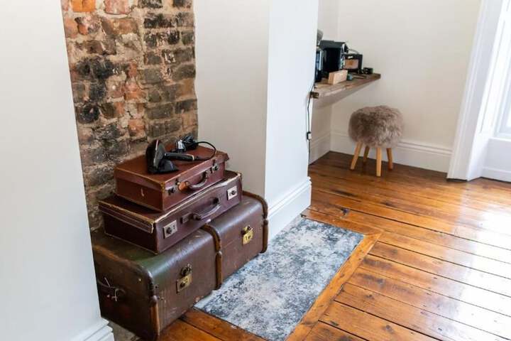 Room 5 of 45
