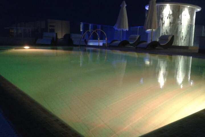Pool 43 of 66