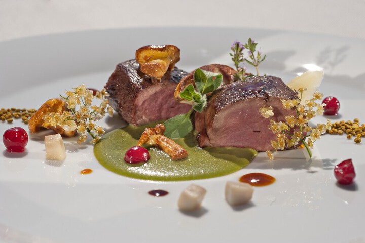 Dining 128 of 152