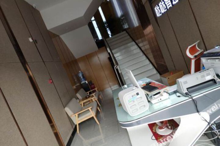Hotel Interior 10 of 15