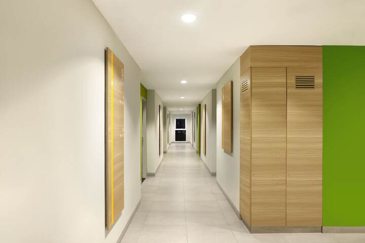 Room 15 of 35