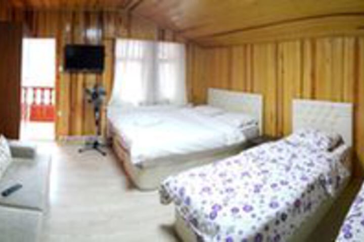 Room 14 of 29