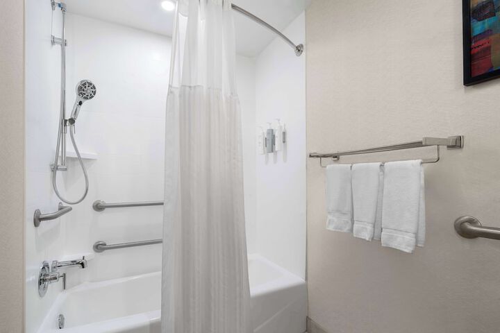 Bathroom shower