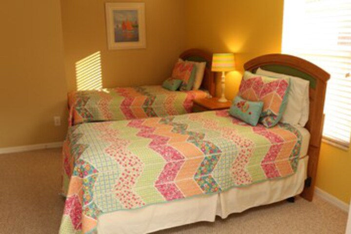 Room 35 of 52