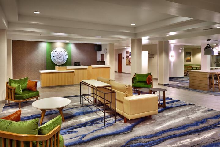 Hotel Lobby