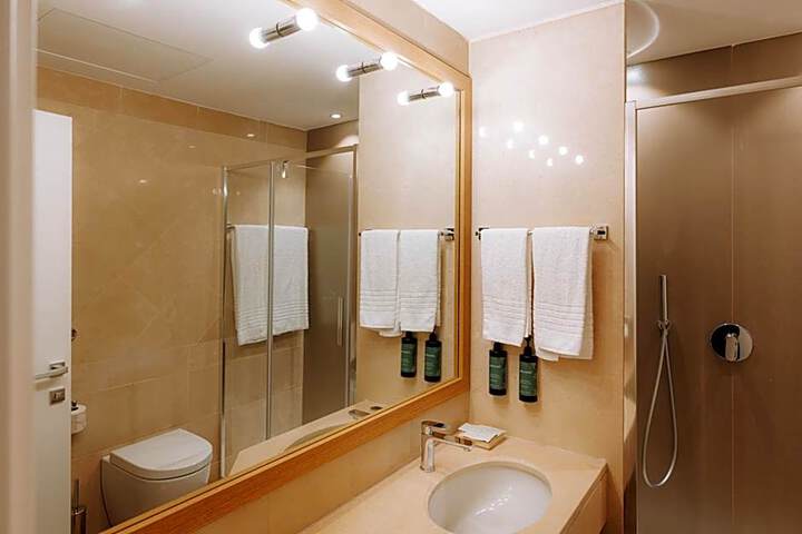 Photo 29