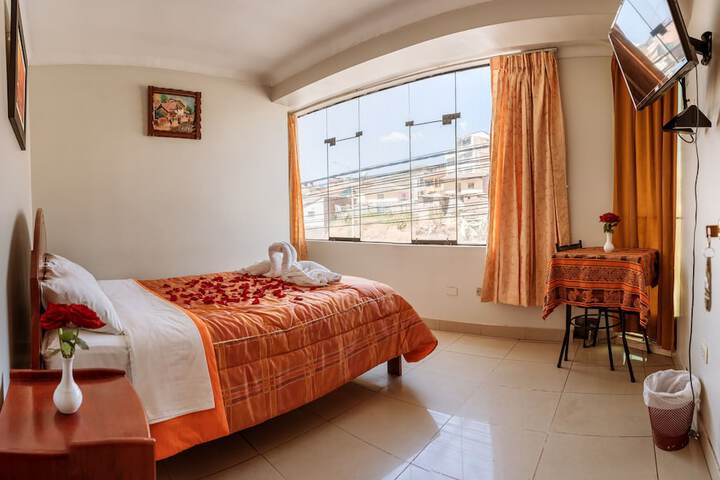 Room 4 of 48