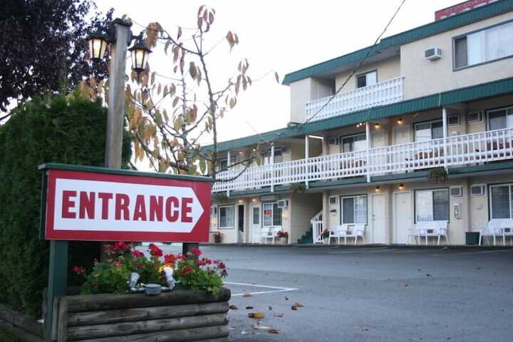 Hotel 71 of 81