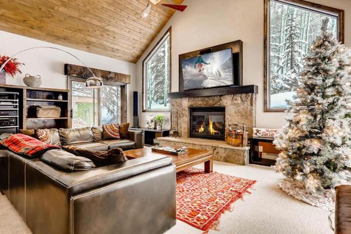 2030 Meadow Brook Lane Unit A