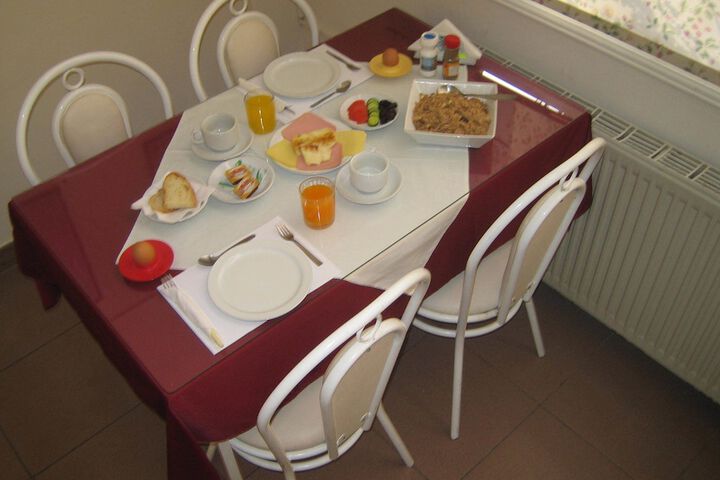 Breakfast meal