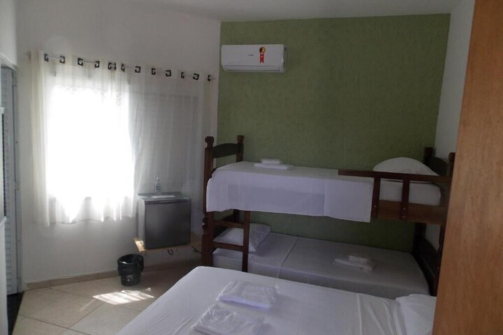 Room 11 of 22