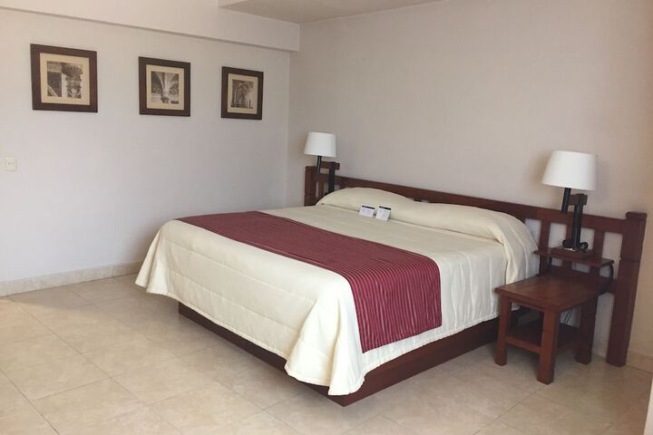 Room 15 of 56