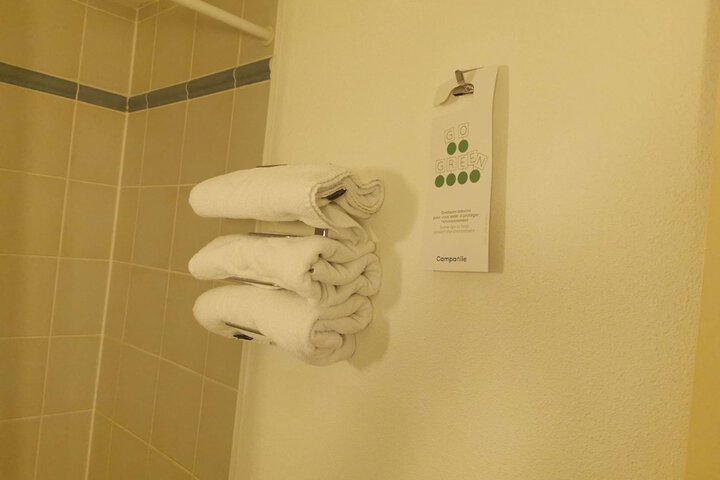 Clean Restrooms