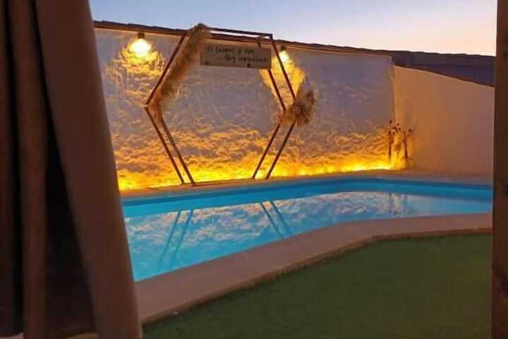 Pool 23 of 41