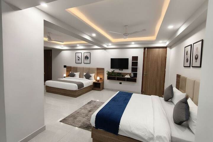 Room 16 of 47
