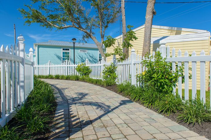 Property Grounds 23 of 27