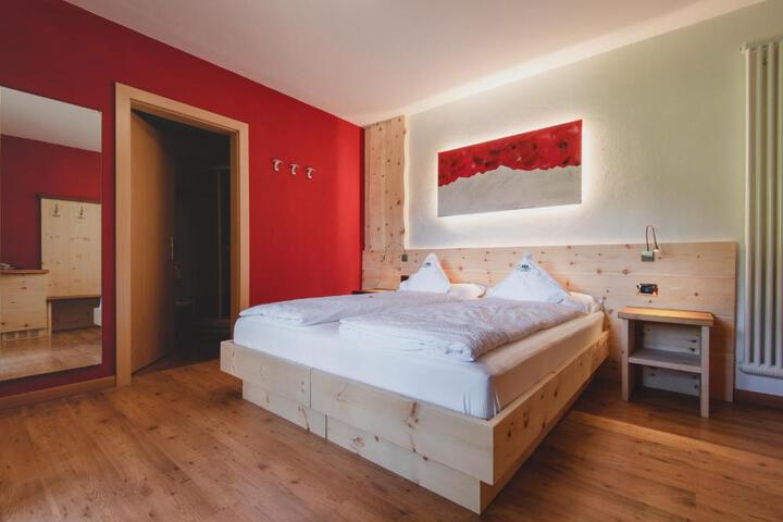 General 33 of 50