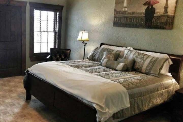 Room 3 of 46