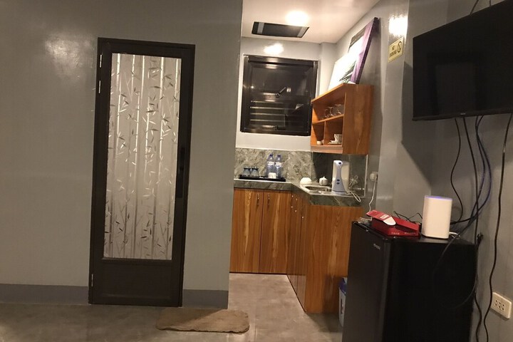 Room 19 of 41