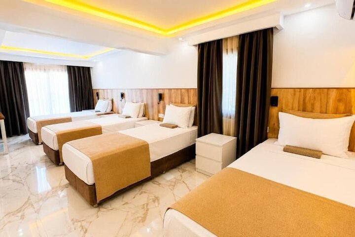 Room 82 of 123