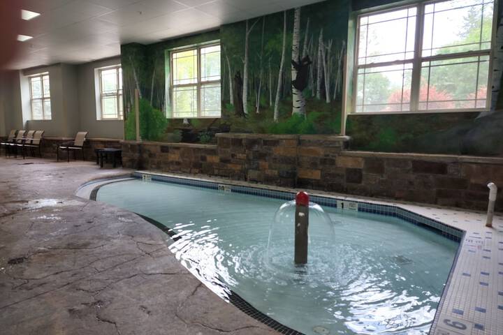 Pool 41 of 81