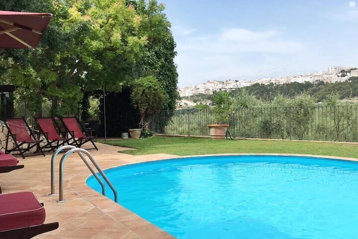 Hotel Pool