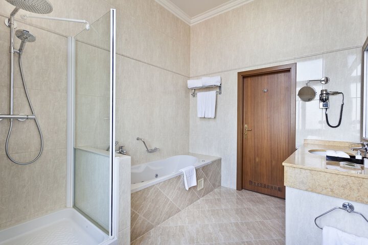 Bath Photo