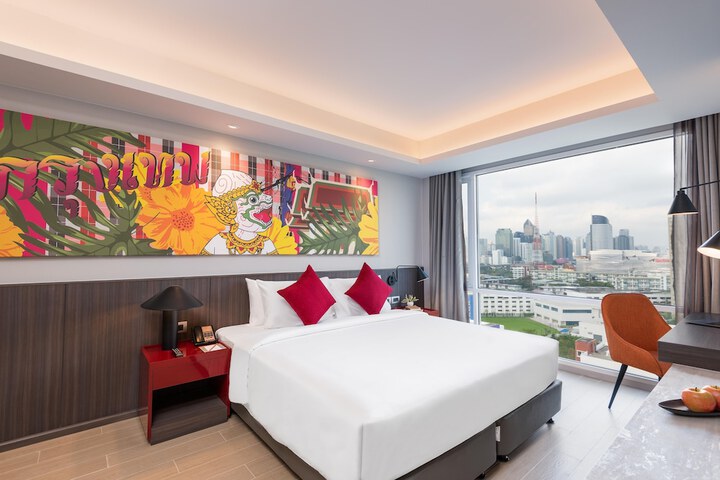 Room 25 of 190