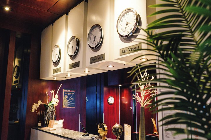Hotel Interior 4 of 29