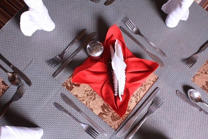 Dining 24 of 68